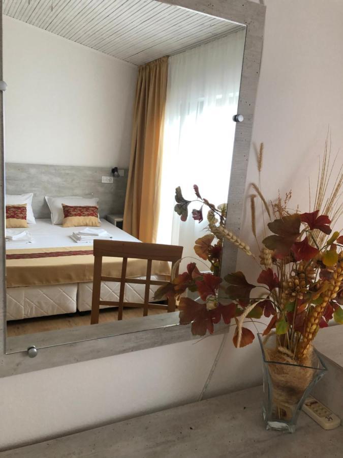 Guest Rooms Southern Nights Варвара Экстерьер фото